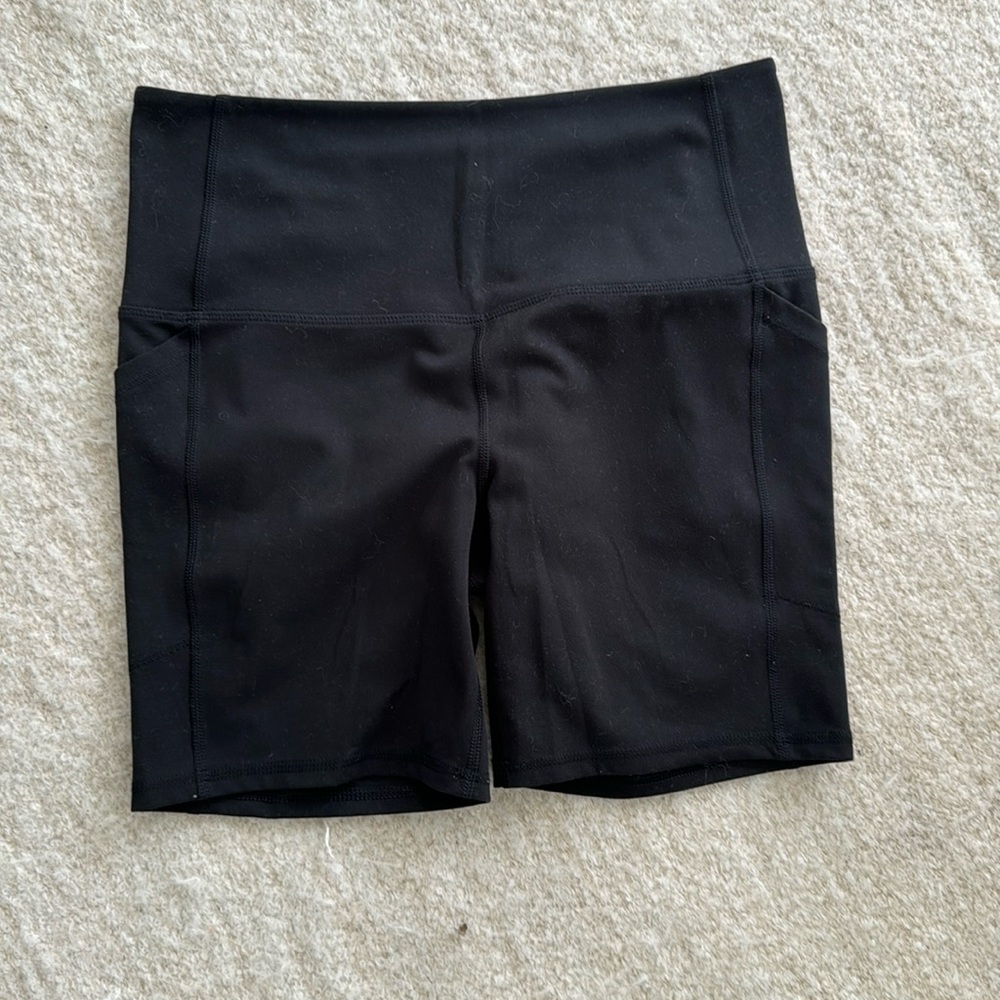 DSG black bike shorts size large